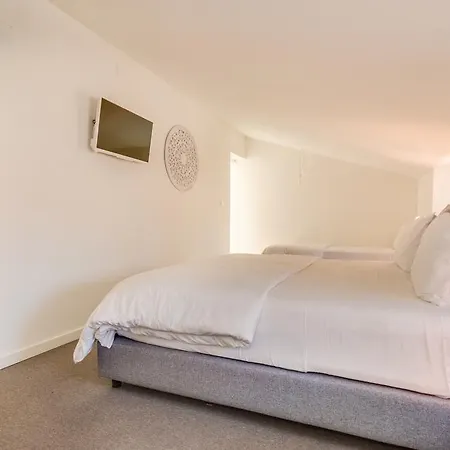 Chiado 44 Гостевой дом 4*